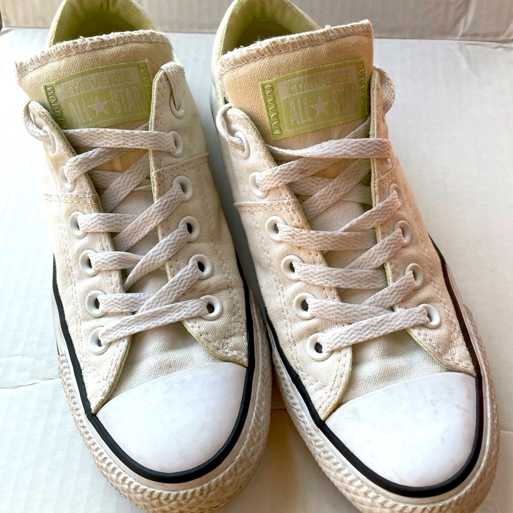 Converse womens All star white size 7